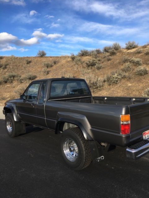 1988 Gray Toyota Other Extended Crew Cab Pickup