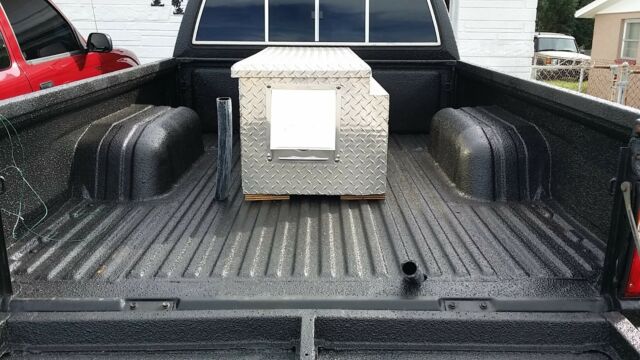 1988 black Toyota Pickup xtra cab