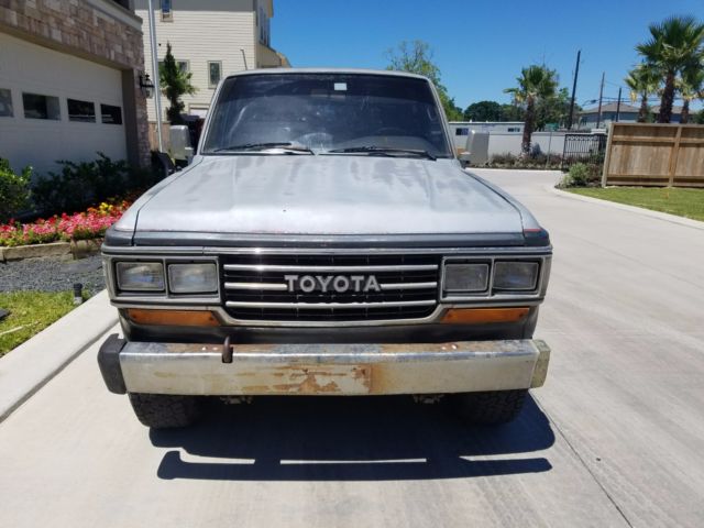 1988 Gray Toyota Land Cruiser SUV