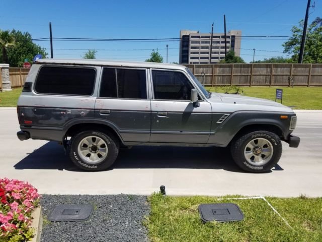 1988 Gray Toyota Land Cruiser SUV