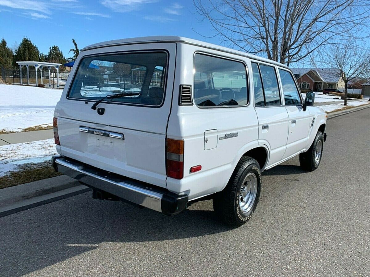 1988 White Toyota Land Cruiser SUV
