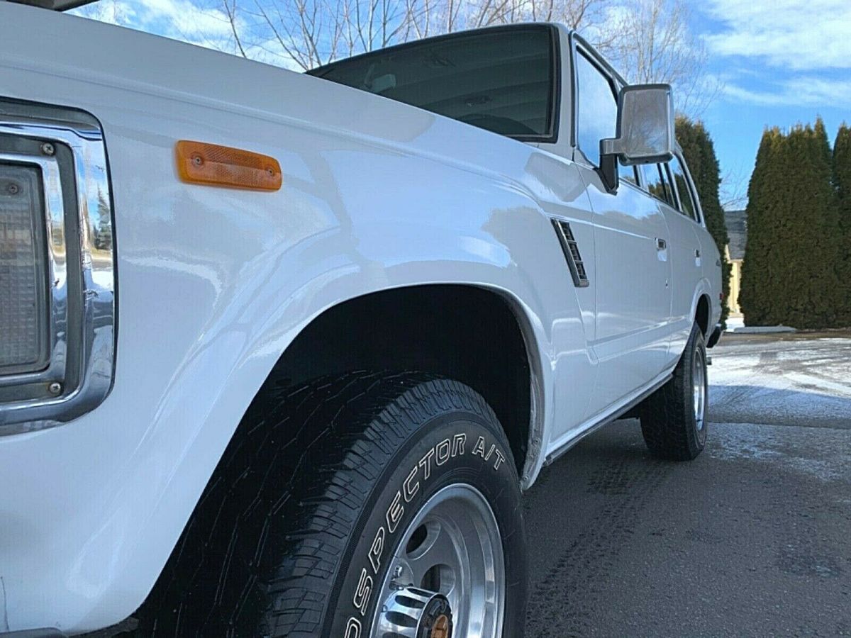 1988 White Toyota Land Cruiser SUV