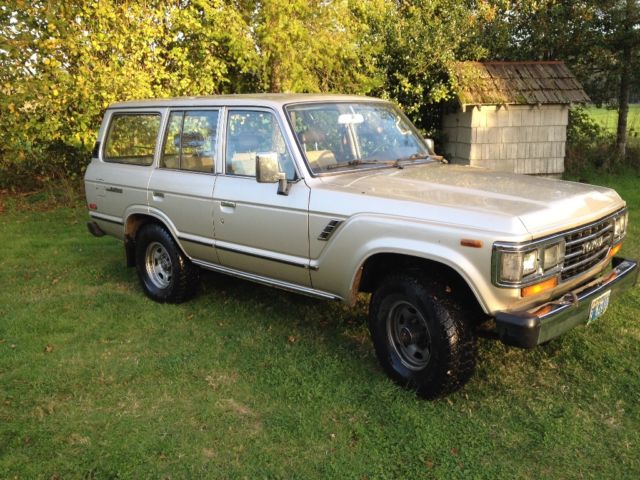 1988 Gold Toyota Land Cruiser SUV