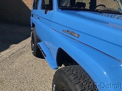 1988 Blue Toyota Land Cruiser SUV