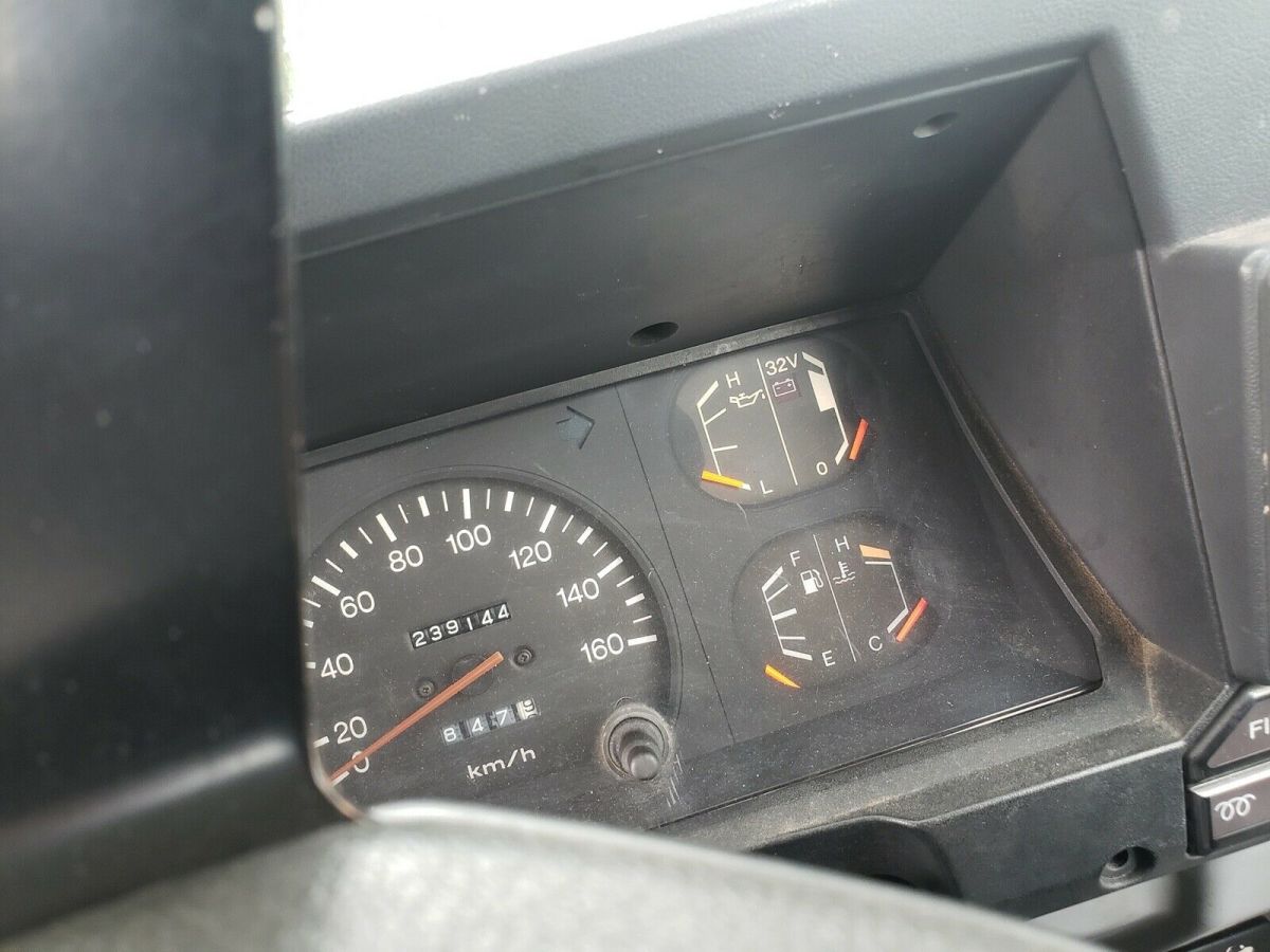 1988 Green Toyota Land Cruiser