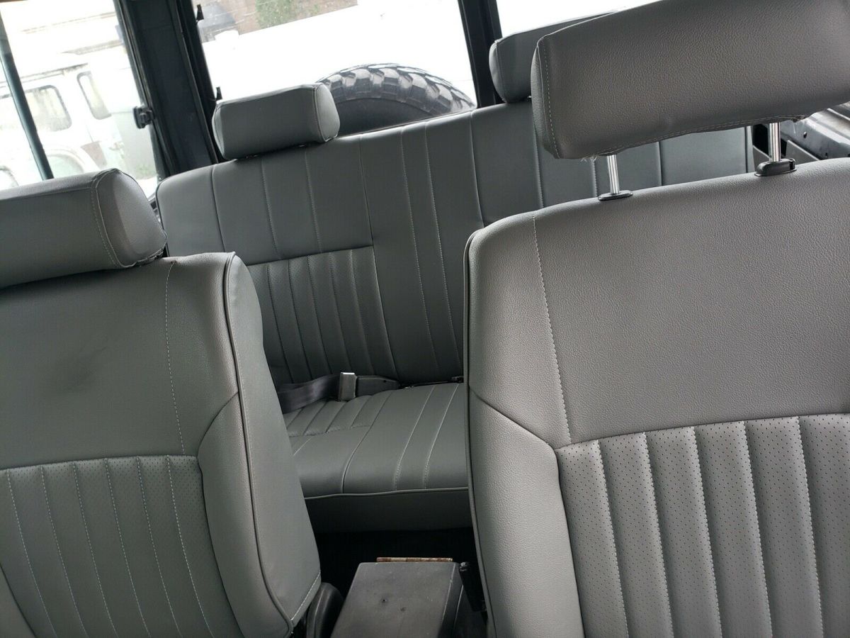 1988 Green Toyota Land Cruiser