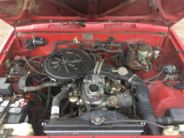 1988 RED Toyota PICKUP Pickup