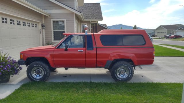 1988 Cream Toyota Other Standard Cab Pickup