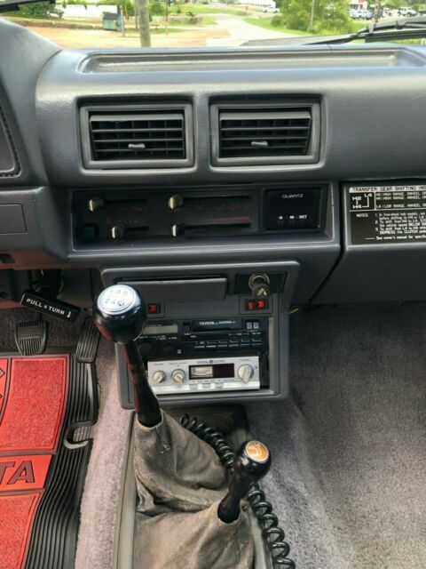 1988 Red Toyota Pickup Extended Cab Pickup