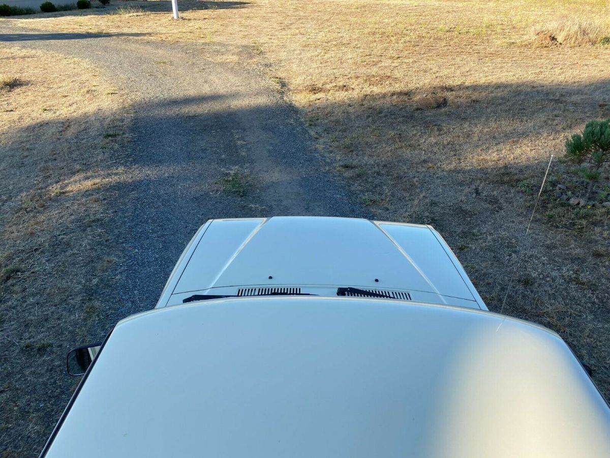 1988 Tan Toyota Pickup Standard Cab Pickup
