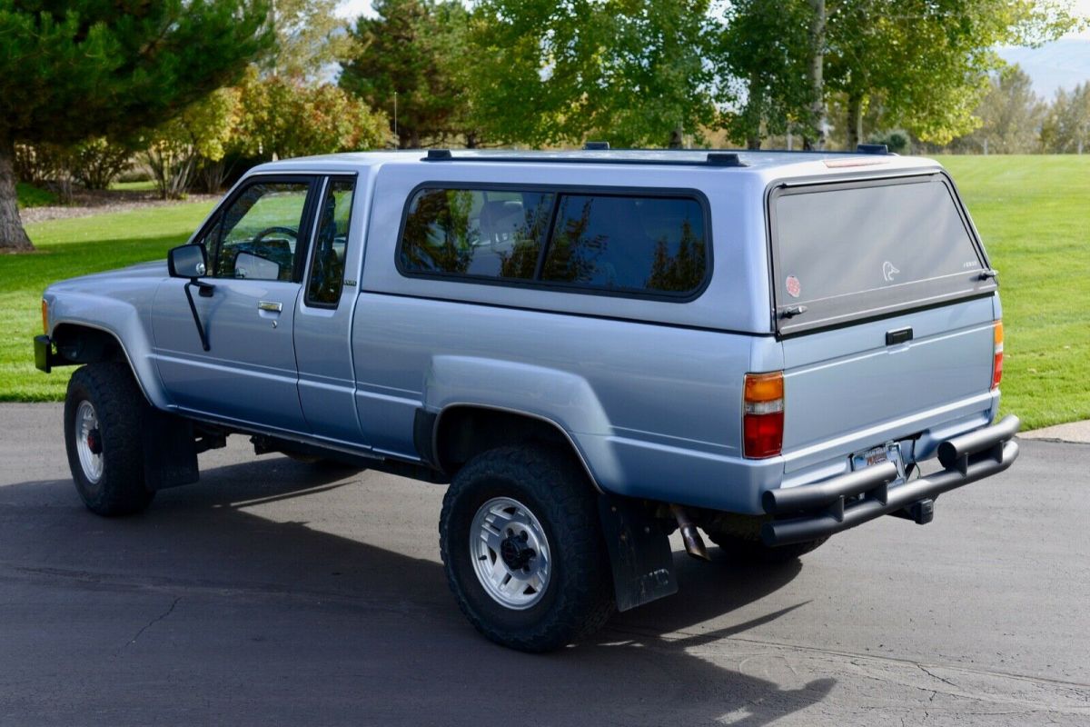1988 Light Blue Toyota Pickup Extended Cab Pickup