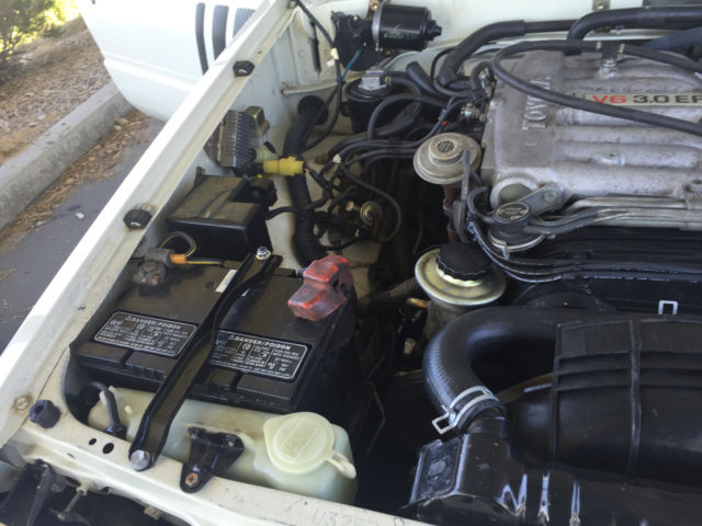 1988 White Toyota Other Standard Cab Pickup