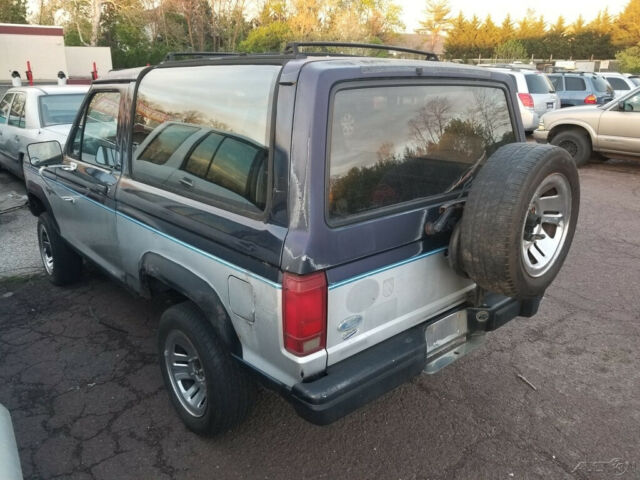1988 Blue Ford Bronco II