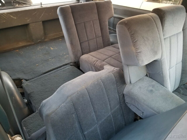 1988 Blue Ford Bronco II