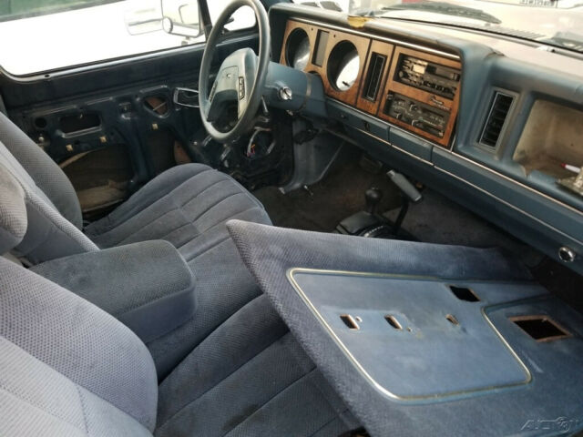 1988 Blue Ford Bronco II