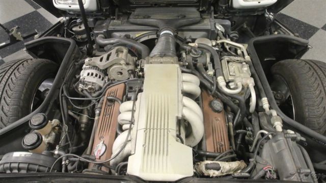 1988 White Chevrolet Corvette