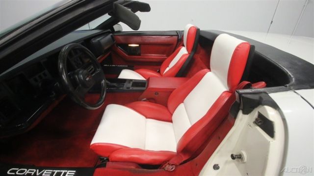 1988 White Chevrolet Corvette