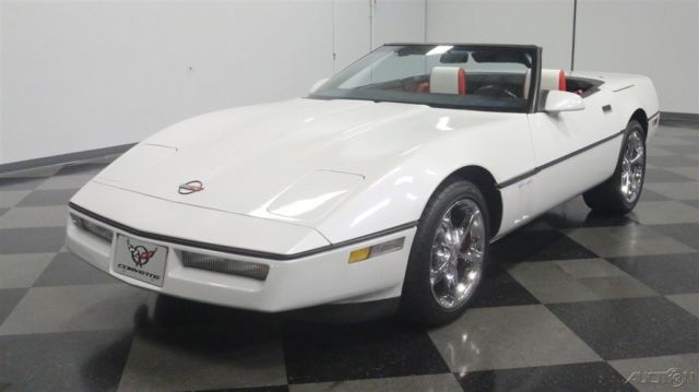 1988 White Chevrolet Corvette