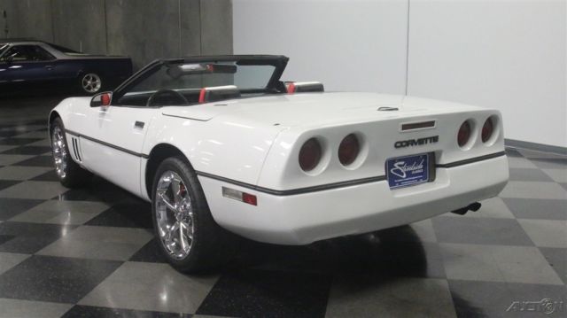 1988 White Chevrolet Corvette