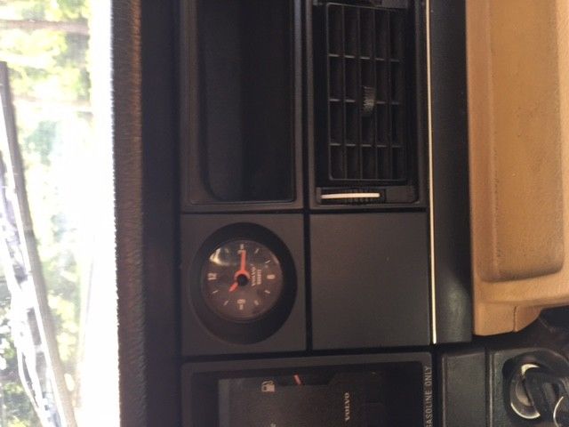 1988 Red Volvo 240 Wagon