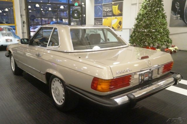 1989 Tan Mercedes-Benz 500-Series Convertible