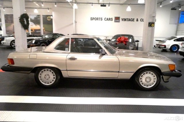 1989 Tan Mercedes-Benz 500-Series Convertible