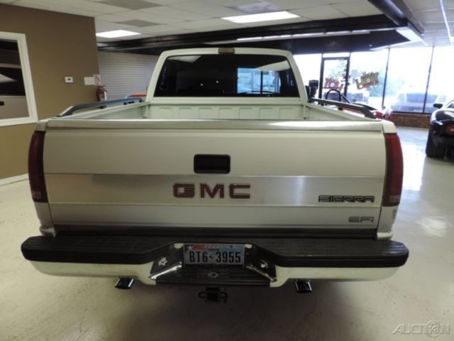 1989 White GMC Sierra 1500