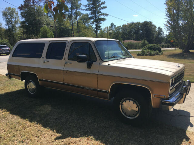 1989 Tan Chevrolet Suburban SUV