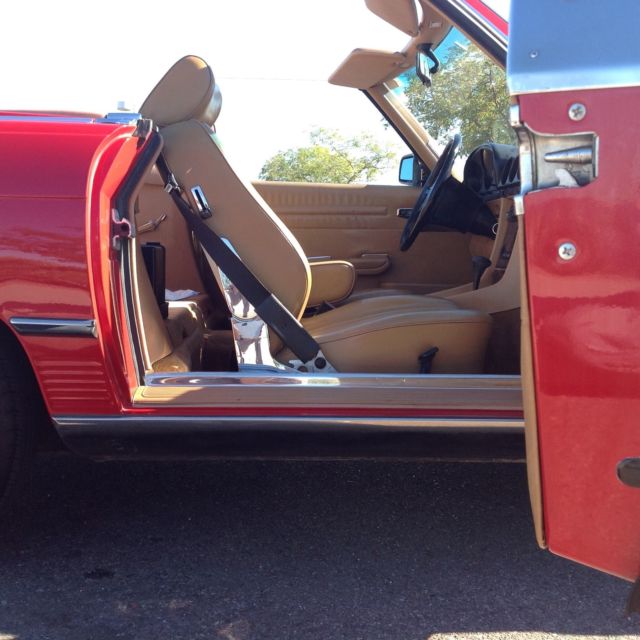 1989 Red Mercedes-Benz SL-Class Convertible