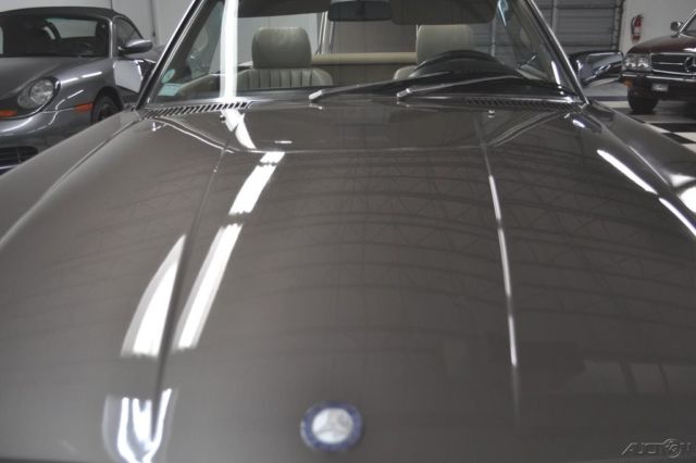 1989 Tan Mercedes-Benz SL-Class Convertible