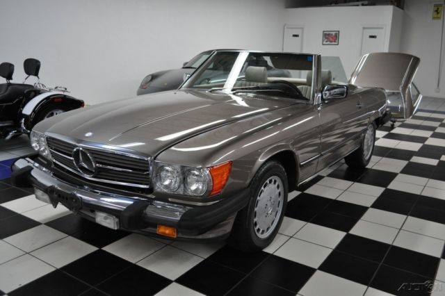 1989 Tan Mercedes-Benz SL-Class Convertible