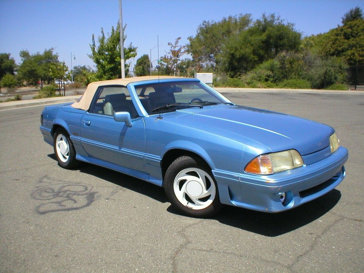 1989 Paris Blue Ford Mustang Sedan