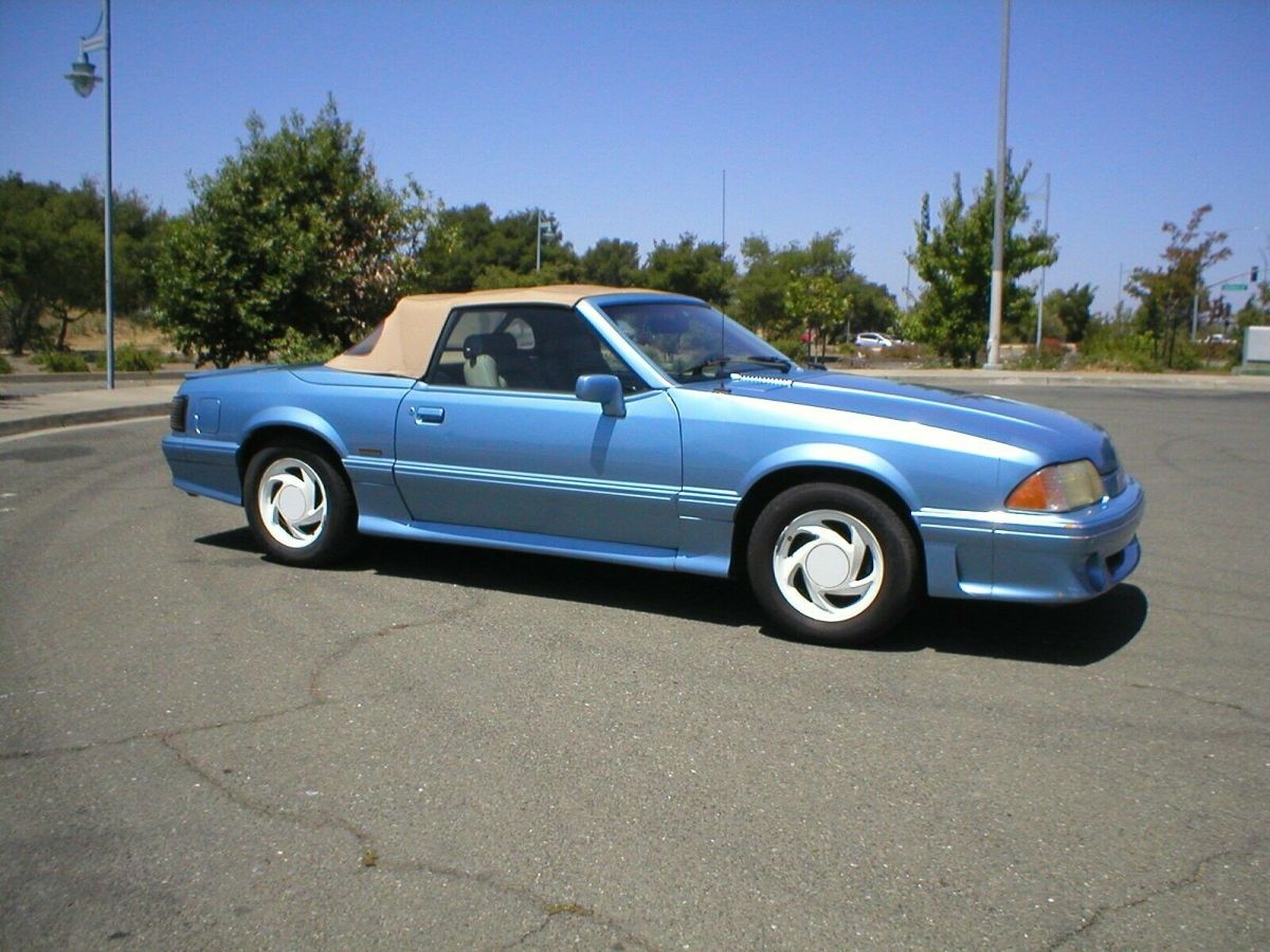 1989 Paris Blue Ford Mustang Sedan