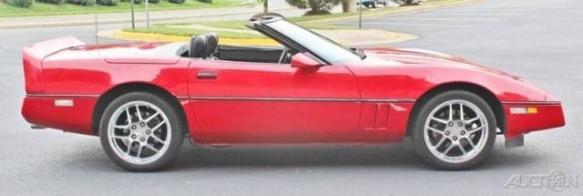 1989 Red Chevrolet Corvette Convertible
