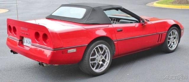1989 Red Chevrolet Corvette Convertible