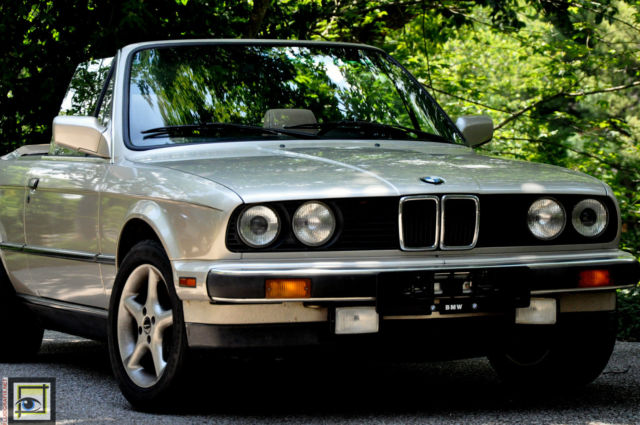 1989 Tan Beige BMW 3-Series Convertible