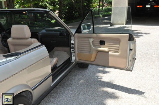 1989 Tan Beige BMW 3-Series Convertible