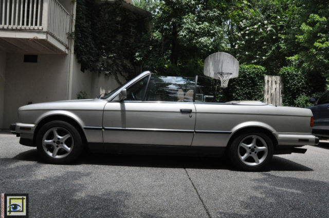 1989 Tan Beige BMW 3-Series Convertible