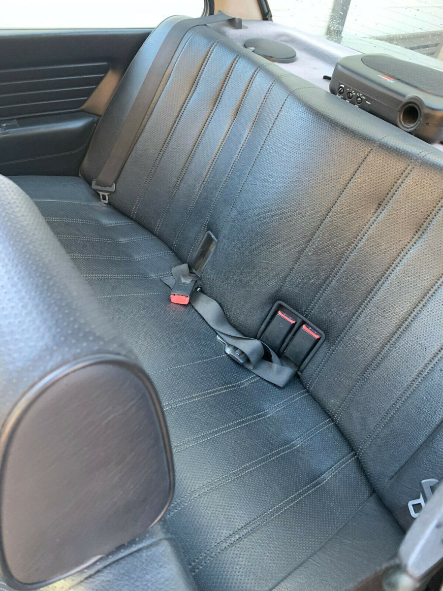 1989 grey blue BMW 3-Series Coupe