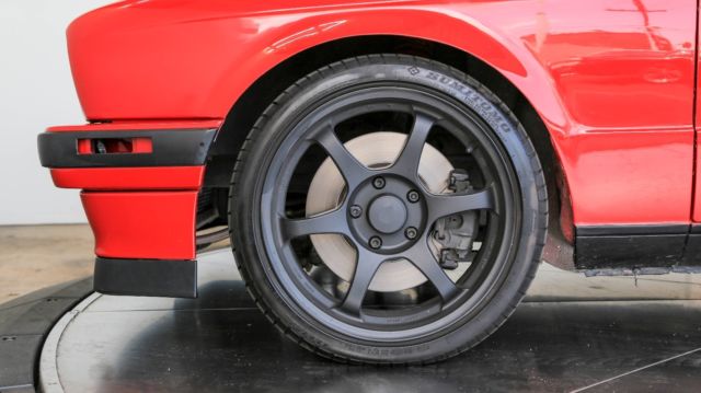 1989 Red BMW 3-Series Coupe