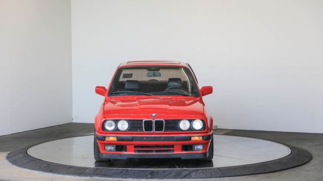 1989 Red BMW 3-Series Coupe