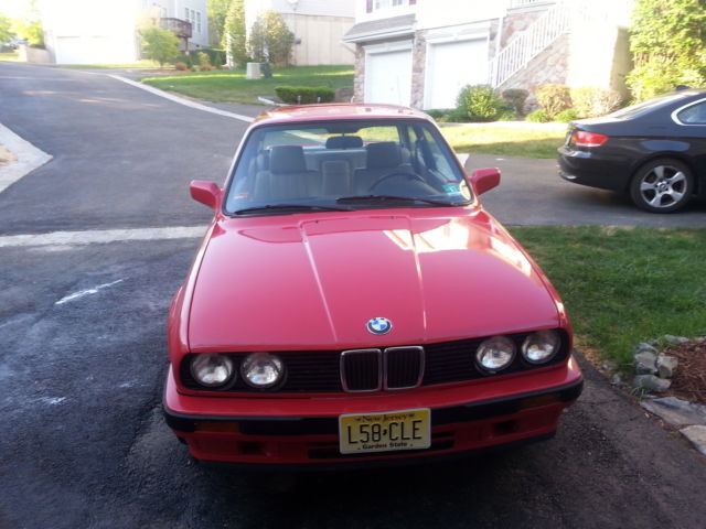 1989 Red BMW 3-Series 2 DOOR
