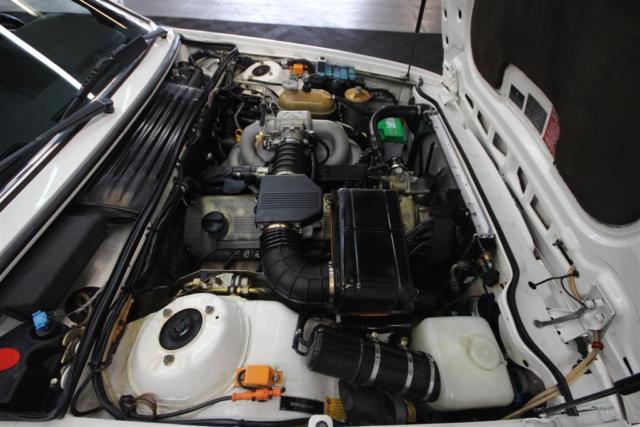 1989 WHITE BMW 6-Series COUPE