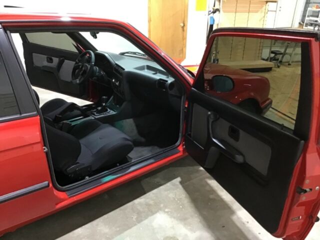 1989 Red BMW 3-Series