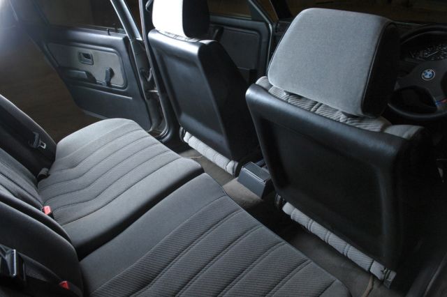 1989 Silver BMW 3-Series Wagon