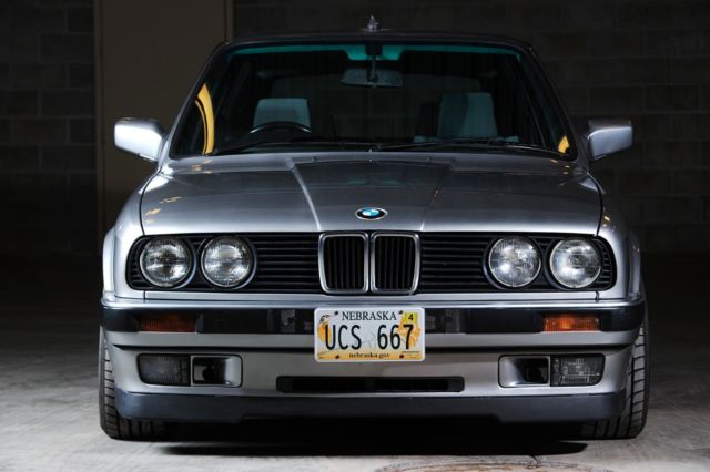 1989 Silver BMW 3-Series Wagon