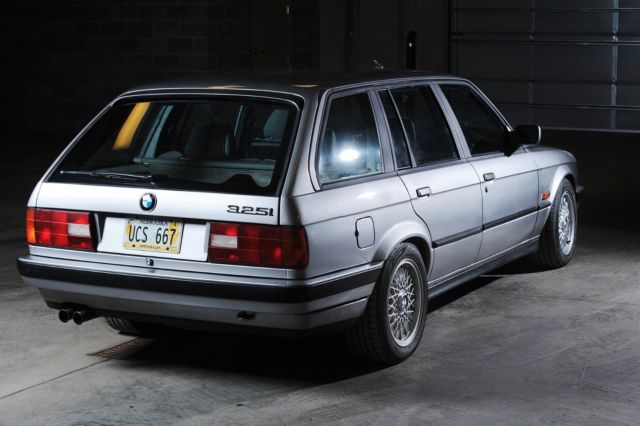 1989 Silver BMW 3-Series Wagon