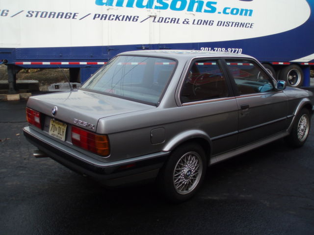 1989 Gray BMW 3-Series