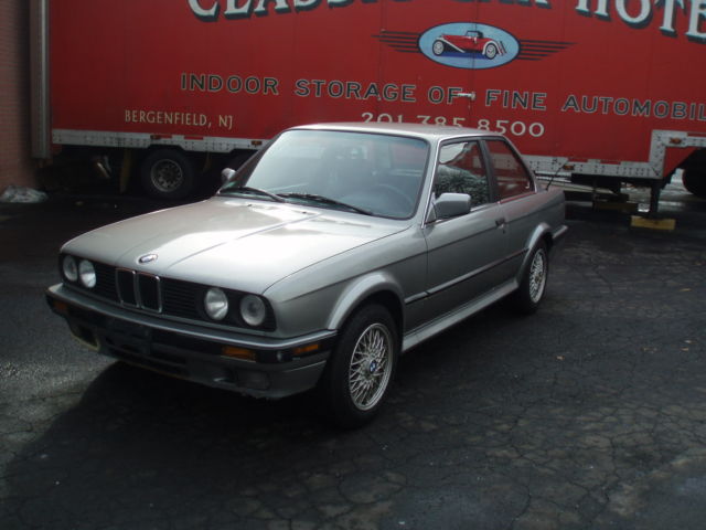 1989 Gray BMW 3-Series