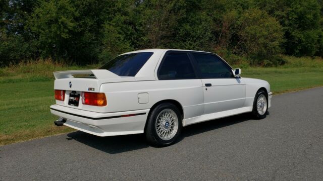 1989 White BMW M3 Coupe